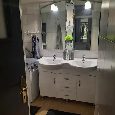 Apartment Downtown's Pearl *