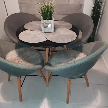 Downtown's Pearl شقة بيتْش
