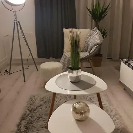 Downtown's Pearl Appartamento Pécs